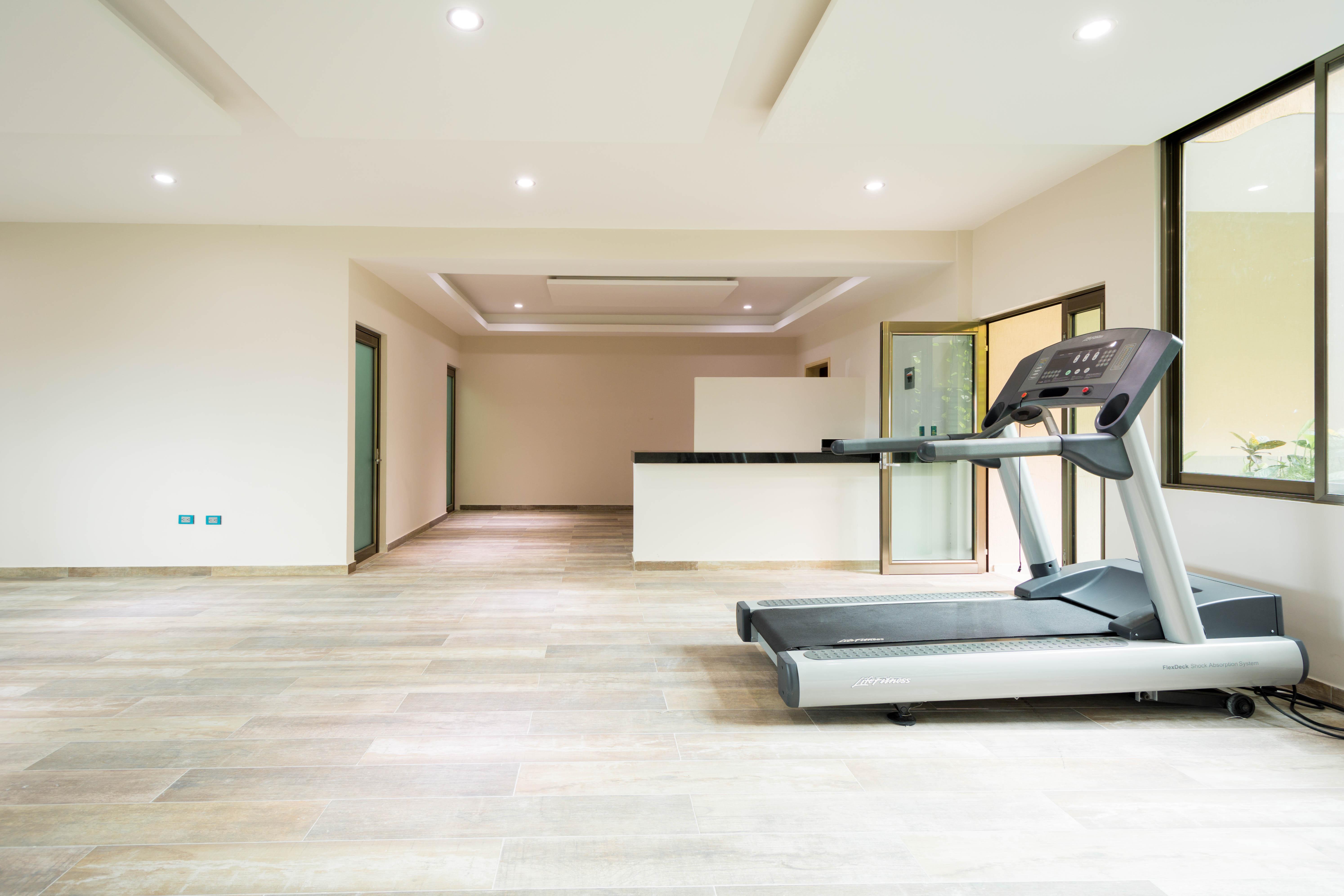 Palmarena Rooms & Residences - Long Stay Comfort With Parking, Sauna, Gym & Pool - Steps From 5Th Avenue Playa del Carmen Exterior photo