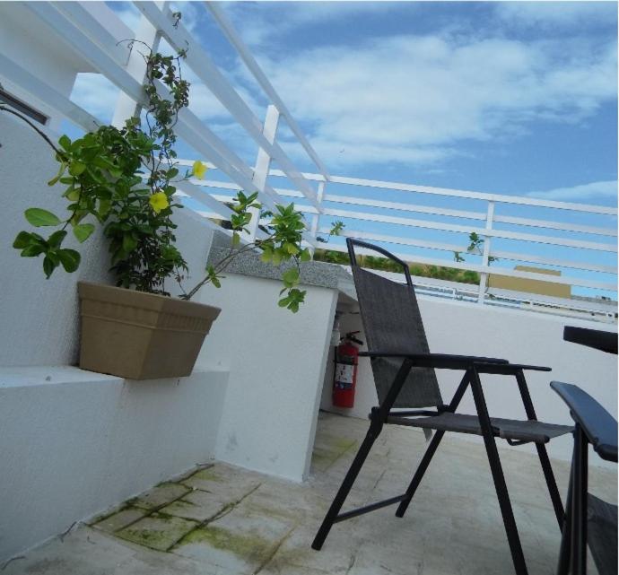 Palmarena Rooms & Residences - Long Stay Comfort With Parking, Sauna, Gym & Pool - Steps From 5Th Avenue Playa del Carmen Exterior photo