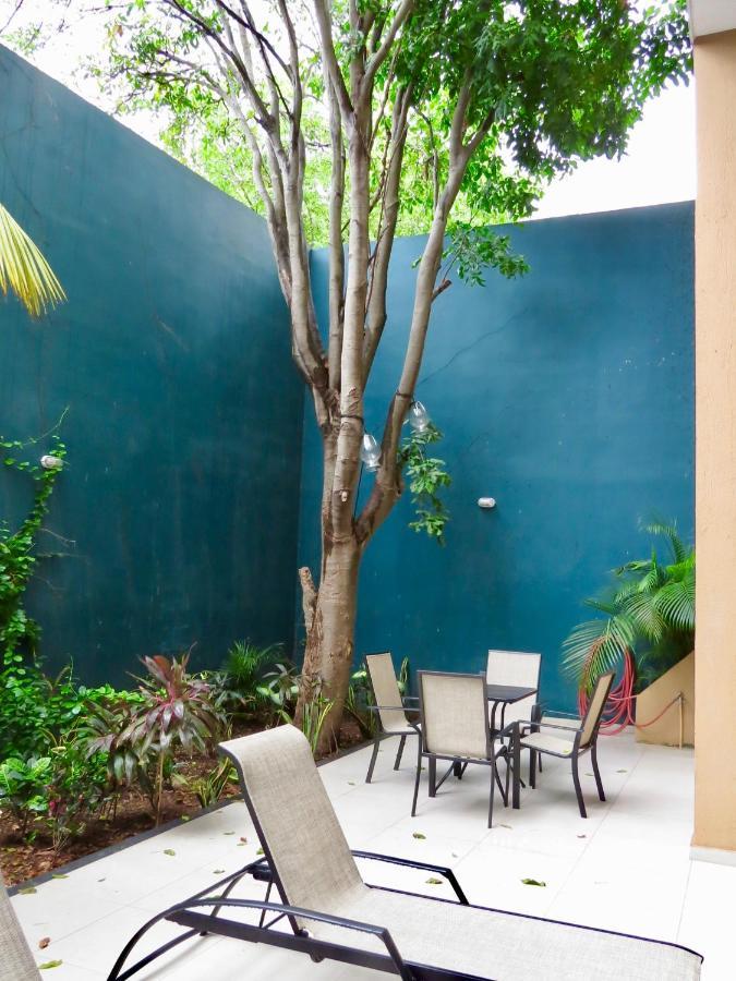 Palmarena Rooms & Residences - Long Stay Comfort With Parking, Sauna, Gym & Pool - Steps From 5Th Avenue Playa del Carmen Exterior photo